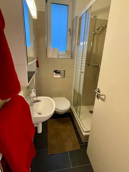 Apartment Gemuetliche An Bester Lage Im Kreis 4 Zürich